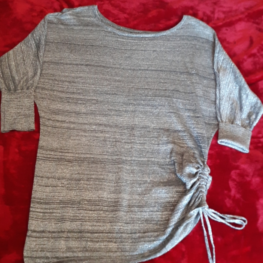 Express 3/4 sleeve shirt